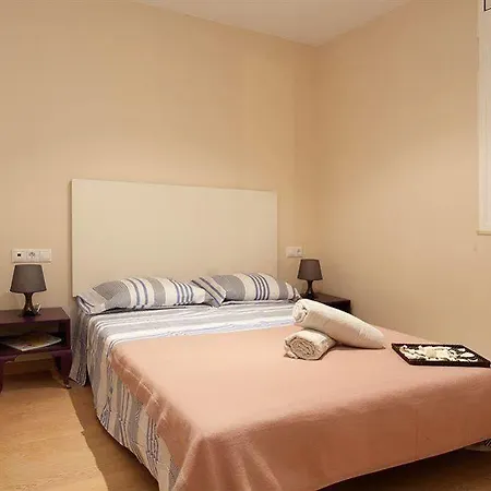 Nextdoor Cathedral Apartment Barcelona